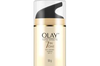 Olay Total Effects Day Cream |with Vitamin B5, Niacinamide, Green Tea, SPF 15 |Fights 7 signs of ageing for glowing, hydrated and younger looking skin with UV protection |Suitable for Normal, Dry, Oily & Combination skin |50 gm