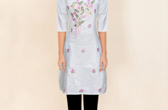 Asad Women Embroidered Straight Kurta(Blue)