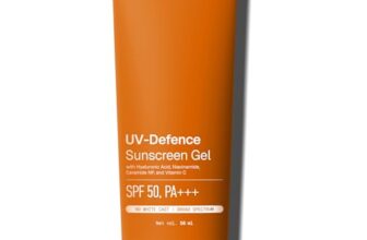 Arata Sunscreen Gel | SPF 50, PA+++ | Broad Spectrum UV Protection | Ultra-Light & Dewy Finish | No White Cast | Even & Glowing Skin | Niacinamide & Ceramide | Derma-Tested | For Men & Women | 50ML