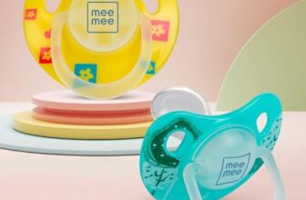 Mee Mee Baby Silicone Pacifier | Orthodontic Nipple for Oral Stimulation | Unique Shape to Support Psychological Breathing | Soother for Babies | Easy to Clean | 0-18 Months (Yellow/Green) Pack of 1
