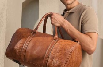 Lifelong Leatherette Stylish & Spacious Weekender Duffle Gym Bag | Stylish Travel Bag for Men & Women | Spacious Overnight Bag with Zip Pocket | Padded Handles | Carry-On Friendly (Tan)