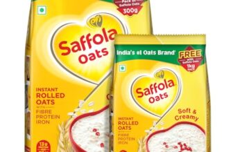 Saffola Oats | 1kg with 300g Free| Instant Rolled |Soft & Creamy |Power of Protein, Iron & Fibre | Nutritious grain