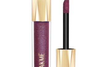 Lakme Glitterati Lip Glaze, for Plump and Shiny Lips, with Vegan Collagen and Crystal Technology, Non-Sticky Formula, Glitter Infused, Delicious Coconut-Vanilla Scent, 501 Berry Sparkler 5ml