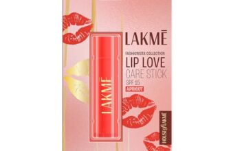 Lakme Lip Love Care Stick Apricot, with 10% Vitamin E Complex, nourished with Shea & Cocoa Butter and enriched with Almond & Jojoba Oil for 24hr moisturization in just 1 swipe, with SPF 15, 4.5g