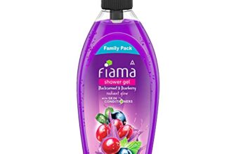 Fiama Body Wash Shower Gel Blackcurrant & Bearberry, 750ml Family Pack, Body Wash for Women & Men with Skin Conditioners for Radiant Glow, Suitable for All Skin Types
