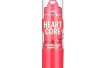 essence HEART CORE fruity lip balm 02 Sweet Strawberry, caring lip balm, soft shine, everyday care, heart-shaped core, 3 g