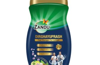 Zandu Dirghayuprash: Anti Age Action* with Vayasthapan Mahakashaya Herbs, Scientifically Proven, goodness of Chyawanprash for 3 way immunity action*|Boosts Energy, Strength, Stamina|450 GM