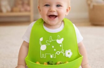 BabyGo Silicone Feeding Bib | Waterproof, Easy-Wipe & Washable Apron Bib for Babies, Soft, Adjustable, Reusable & Comfortable Feeding Bibs for Infants & Toddlers | 1 Pc (Multicolor/Designs May Vary)