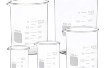 Measuring Beaker with Pouring Spout, Precision-Grade Low-Form (1, 10 ml)