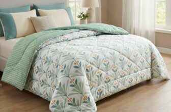 VAS COLLECTIONS Cloud Cotton Reversible AC Comforter for Double Bed | Super Soft 220 GSM Quilt/Duvet/Dohar | Lightweight All-Season Comforter | 88 x 90 Inches (1 Piece) (Sea Green, Orange)