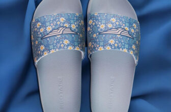 RED TAPE Women Slides(Blue , 5)