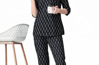 Ichaa Women’s Cotton Printed Round-Neck Night Suit Set with Pocket
