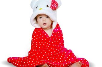 Bumtum Baby Soft Cotton Hooded Bath Towel | Ultra Absorbent | for Newborn, Infant Boys and Girls (Red Polka Dot Kitty)