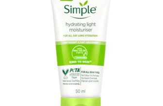 Simple Hydrating Light Moisturiser, 50ml | 12hr Hydration | With Niacinamide, Pro-Vitamin B5, Glycerin & Borage Seed Oil | Lightweight, Non-Greasy Formula | For Soft, Smooth Skin