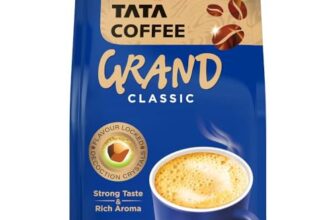Tata Classic Instant Coffee, 100g Pouch, Chicory Mix With Strong Taste & Rich Aroma, With Flavour Locked Decoction Crystals