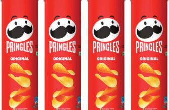 Pringles Potato Chips Original Pack of 4, Salted Flavor, Crispy Snack for Game Nights Chips(4 x 107 g)