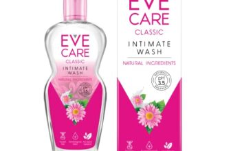 EveCare Intimate Hygiene Wash Classic, Gentle Cleansing With Natural Ingredients, pH 3.5, Dermatologically Tested, Perfect For Daily Use, 200ml