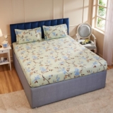 Amazon Brand – Solimo Fitted Double Bedsheet with 2 Pillow Covers | 144 TC Cotton | Wrinkle Resistant (Minty Blossom)